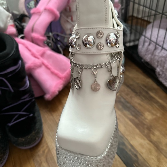 Women's White Platform Boots with Charms - Picture 2 of 8